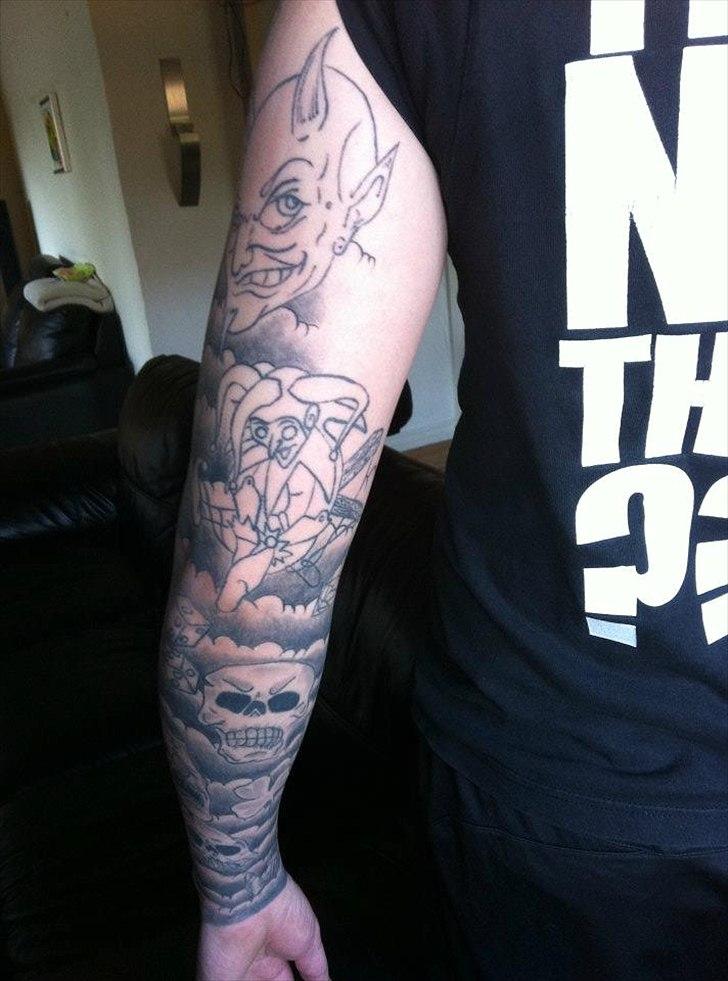 Mand Michael - lidt af min tattoo på armen  billede 8