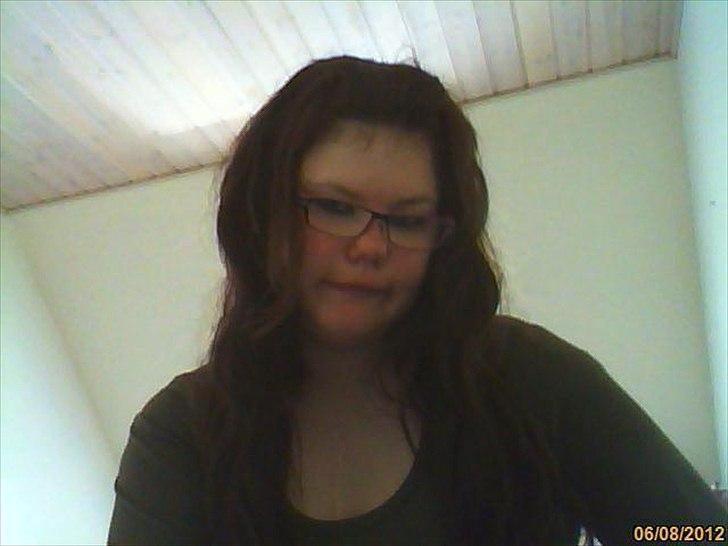 Kvinde Mia Vingtoft - Juni 2012 billede 10