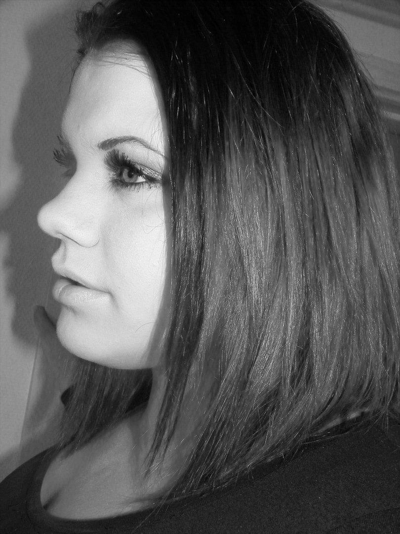 Kvinde Julie Pedersen billede 2