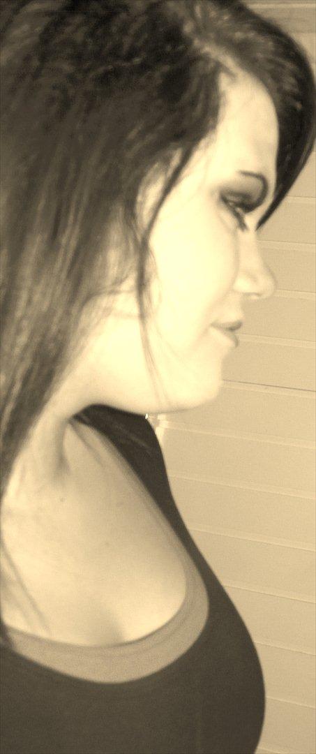 Kvinde Julie Pedersen billede 4