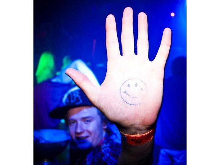 {{currentPhoto.altText}} billede {{currentPhoto.number}}