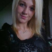 Kvinde AnnieStaal