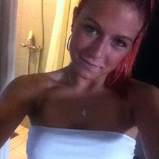 Kvinde Louise