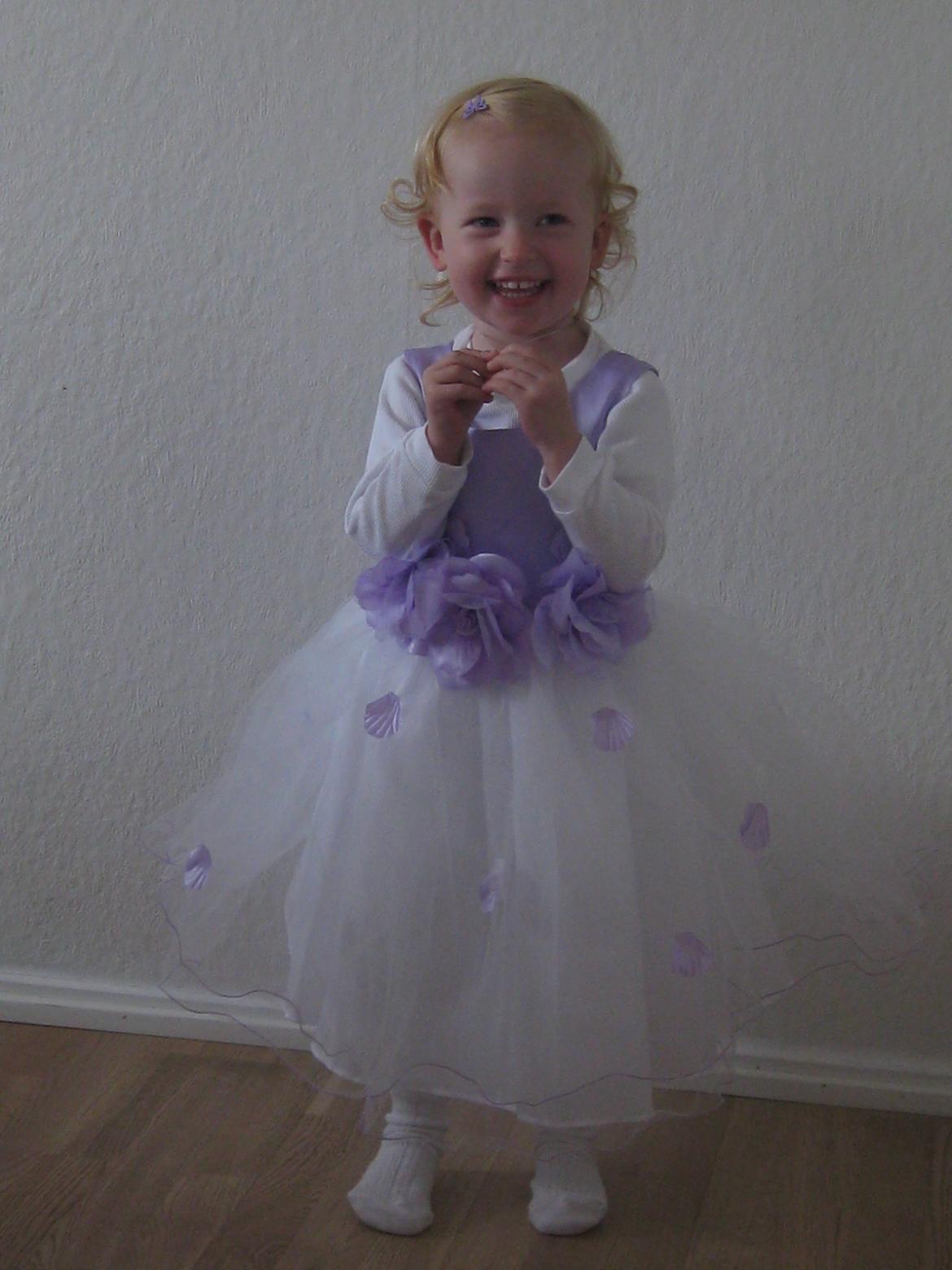 Kvinde Carina - Min smukke øjesten, 2 års fødselsdag <3 billede 6