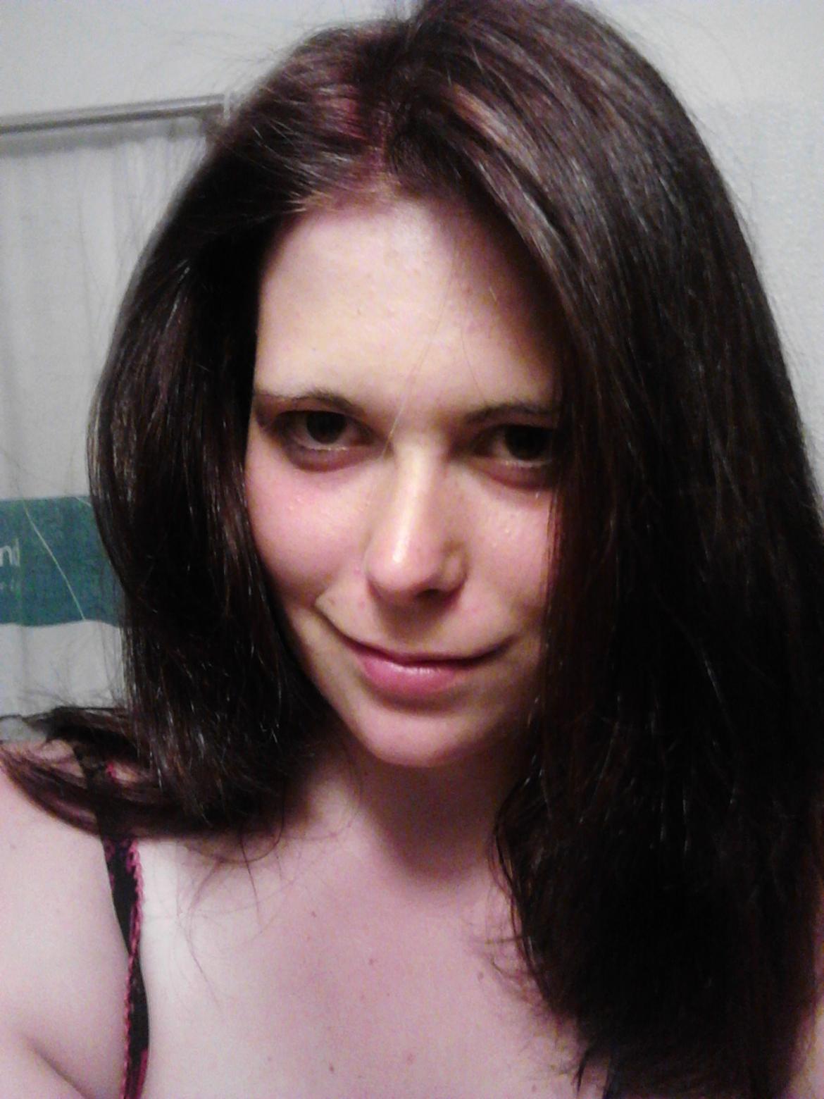 Kvinde Line billede 8