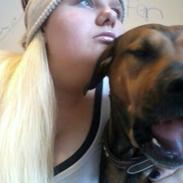 Kvinde Line Lykkegaard Sørensen ( blondineline<3 )