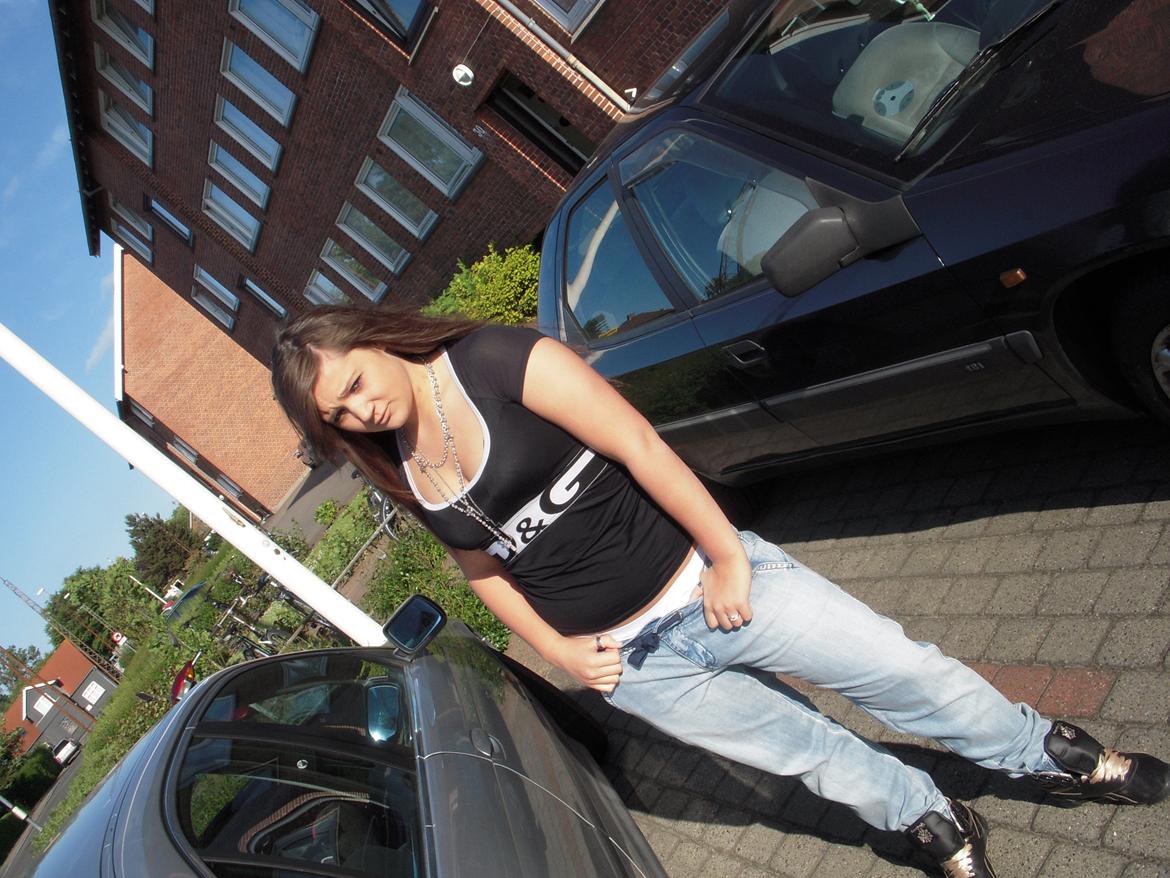 Kvinde Rina'bitch billede 5