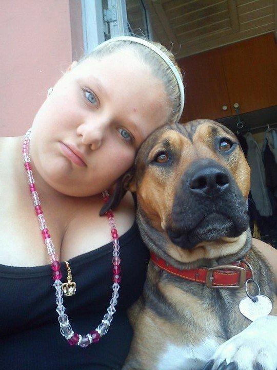 Kvinde Line Lykkegaard Sørensen ( blondineline<3 ) - mig og min Amerikansk staffordshire terrier <3<3 billede 16