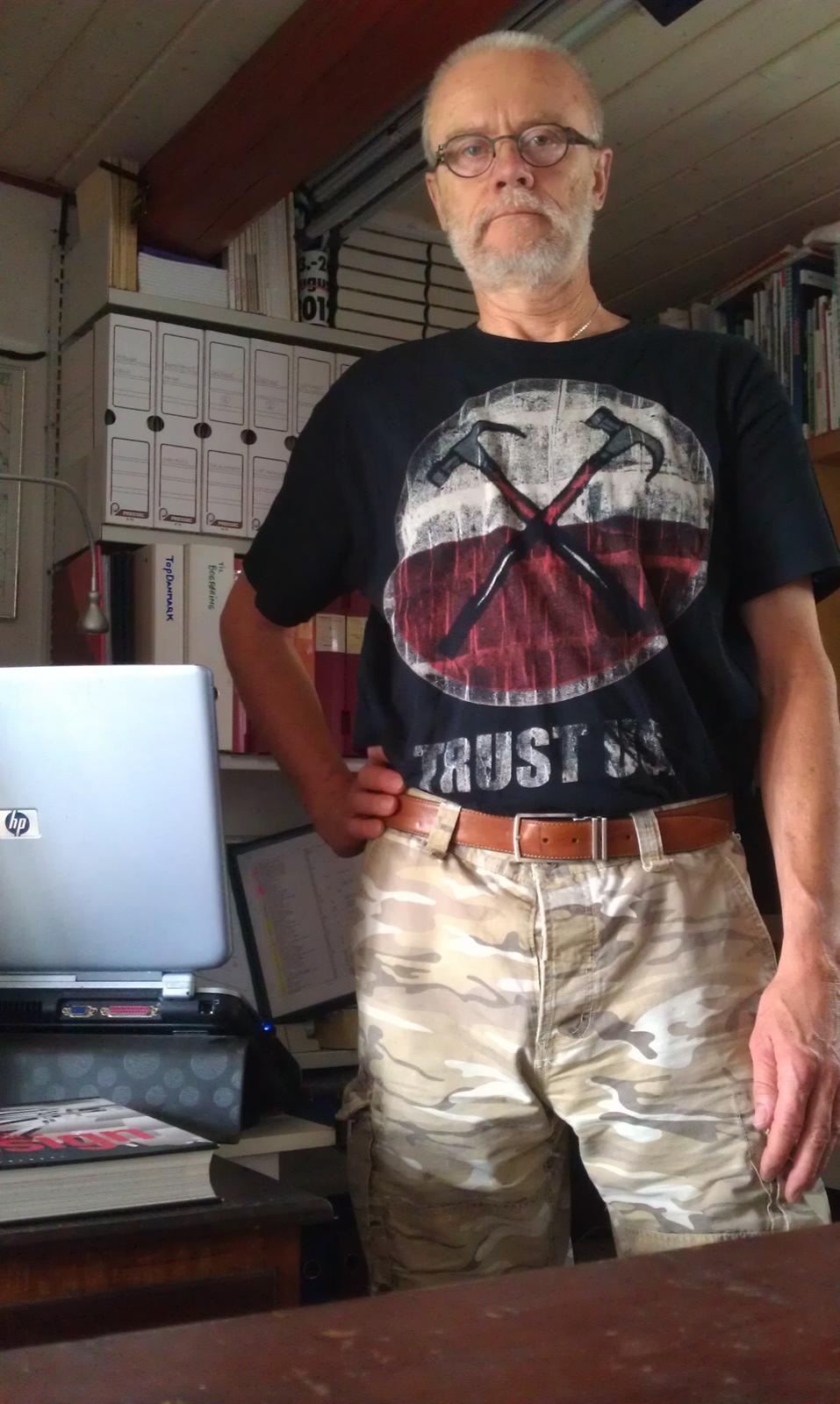 Mand Stig Colbjørn Nielsen - Hjemmekontoret, hvor mit lille firma bor billede 4