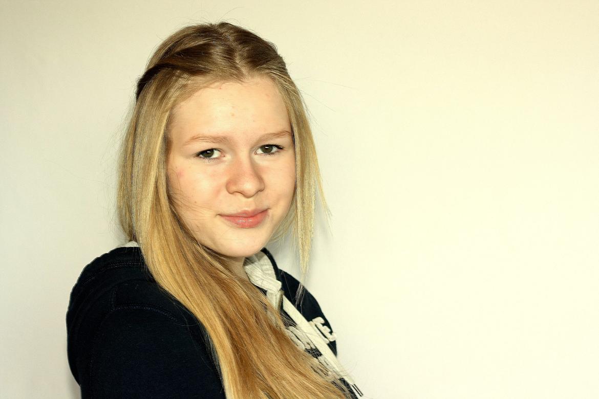 Kvinde Line billede 16