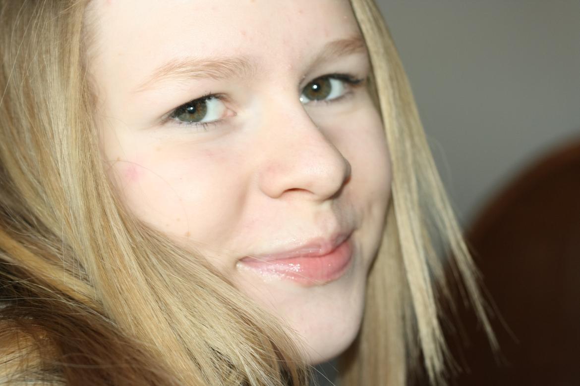 Kvinde Line billede 17