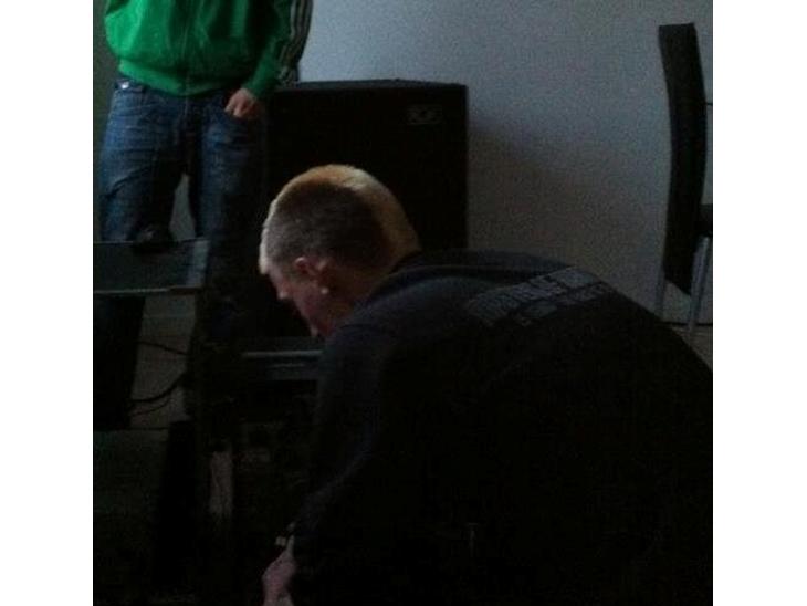 {{currentPhoto.altText}} billede {{currentPhoto.number}}