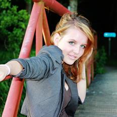 Kvinde Katja Guldfisk