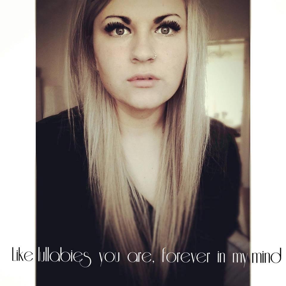 Kvinde Ellen-Johanne Karen Ella Andersen billede 27