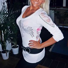 Kvinde Amalie R. Christiansen