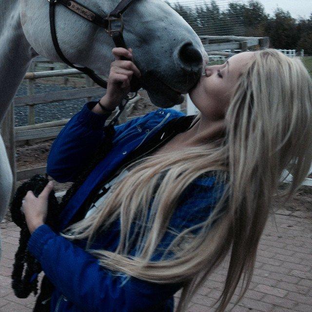 Kvinde Tia - :-). billede 5