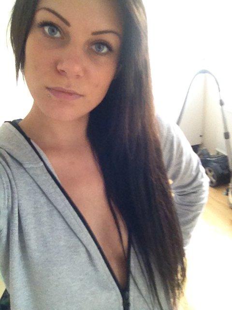 Kvinde Amanda Sofie. billede 13