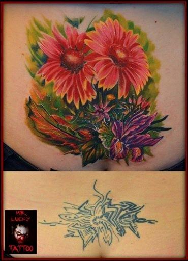 Kvinde Carina - Resultatet af 7 timers cover-up... 7 timer til at lave den større til maj.. billede 18