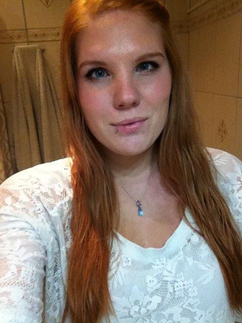 Kvinde Simone Bell billede 7