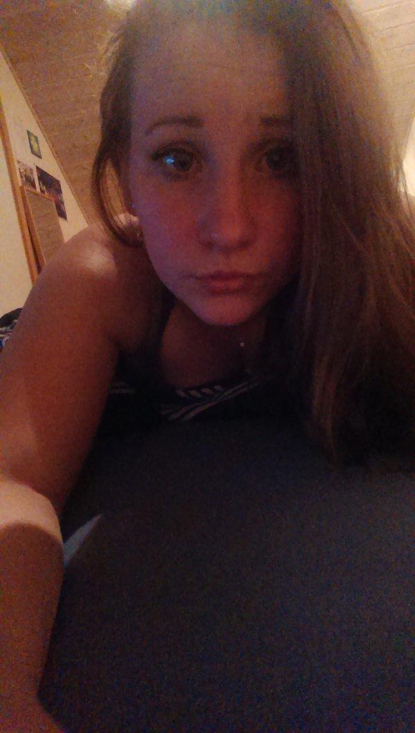 Kvinde Michelle Pia billede 6