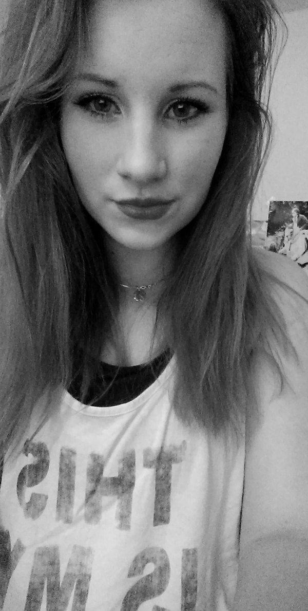 Kvinde Michelle Pia billede 1