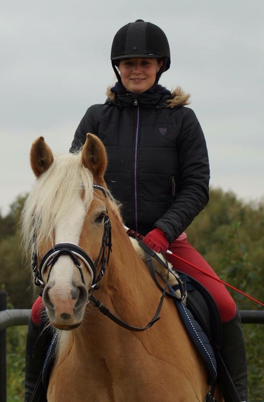 Kvinde Charlotte billede 20