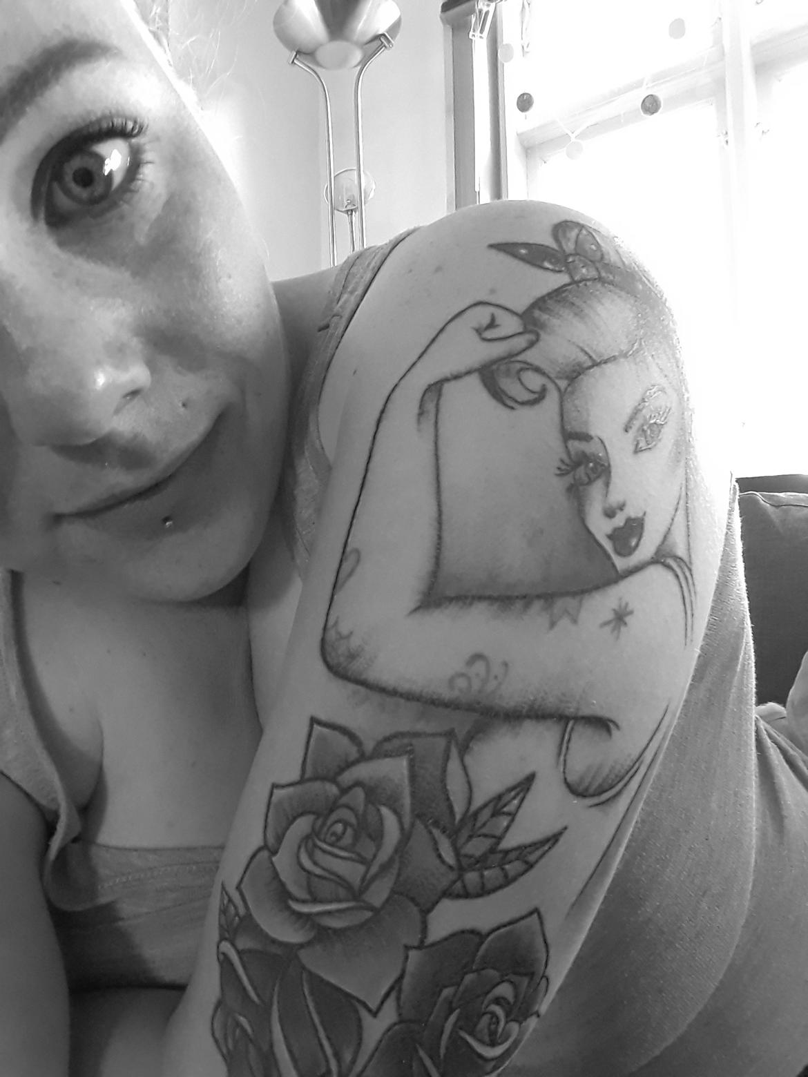 Kvinde Wicki billede 3