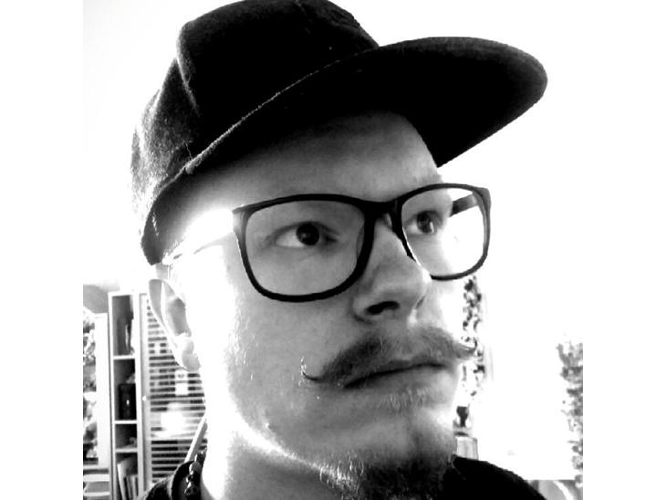 {{currentPhoto.altText}} billede {{currentPhoto.number}}