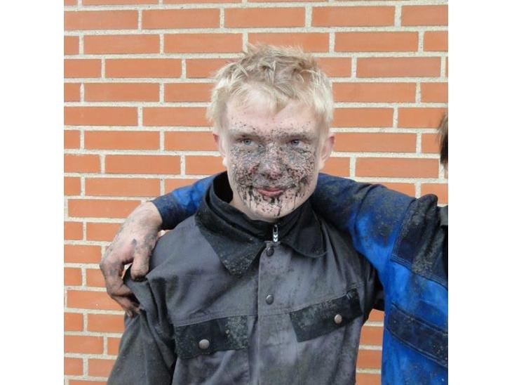 {{currentPhoto.altText}} billede {{currentPhoto.number}}