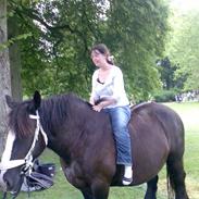 Kvinde Kimie Grøndal