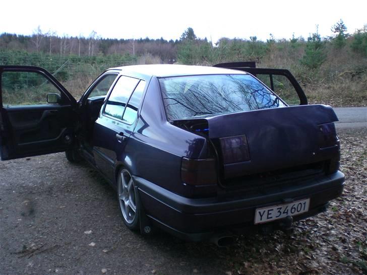 Mand Benjamin Pedersen - My car,, billede 2