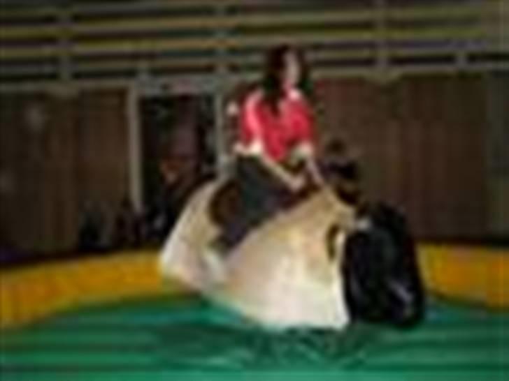 Kvinde Emilia<3 - På efterskolen :P billede 17