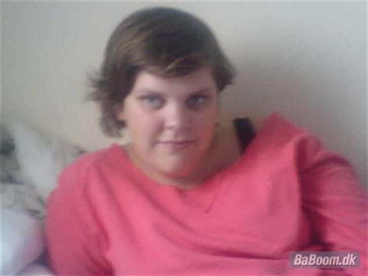 Kvinde line - her er den kønne line billede 7