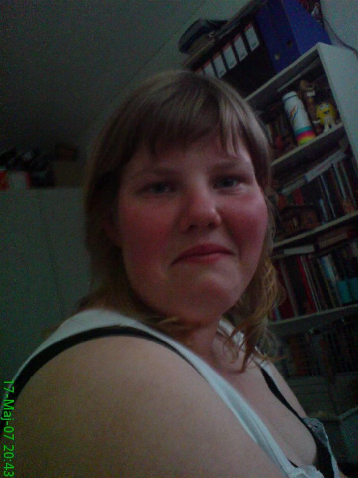 Kvinde Moi... billede 1