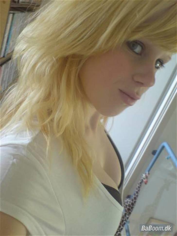 Mand Martin ªka. nrgboy - Damen ‘ <3 ´ Lena min’ <3 ´ :D billede 6