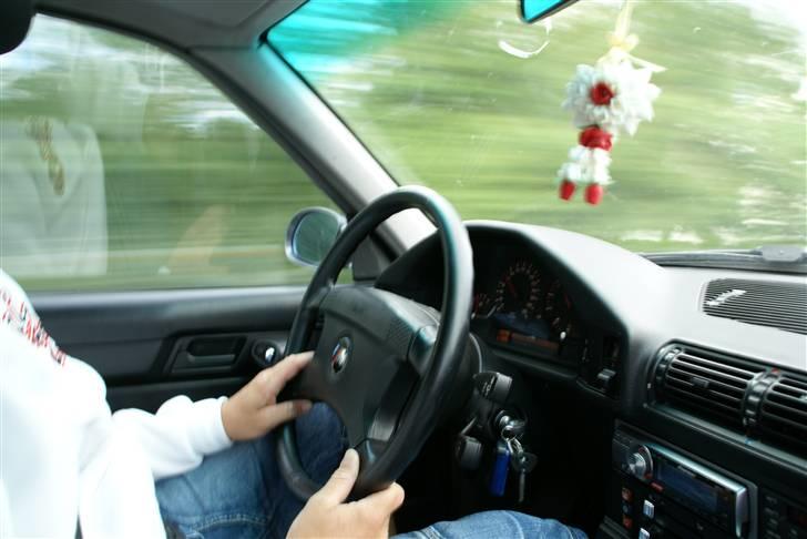 Mand Mr P - Afsted det går i "Bimmeren" billede 4