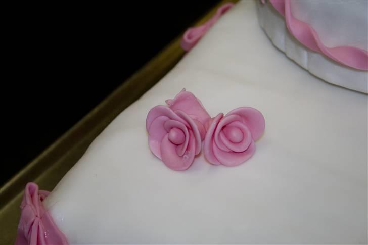Liva's dåbskage * min første fondant kage * billede 6