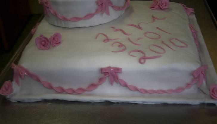 Liva's dåbskage * min første fondant kage * billede 8