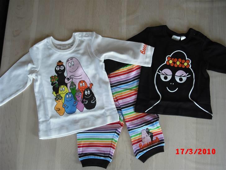 Ting til lille pigen :) - 2 x Trøjer og bukser str. 68 fra H&M. billede 59