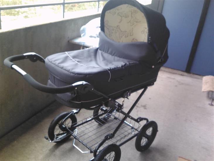 {{currentPhoto.altText}} billede {{currentPhoto.number}}