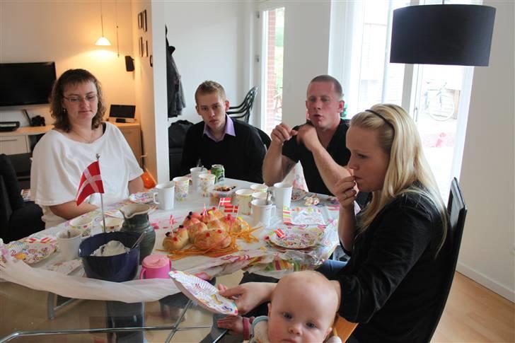 Cecilie`s 1 års fødselsdag. - Fødselsdags gæster. billede 18