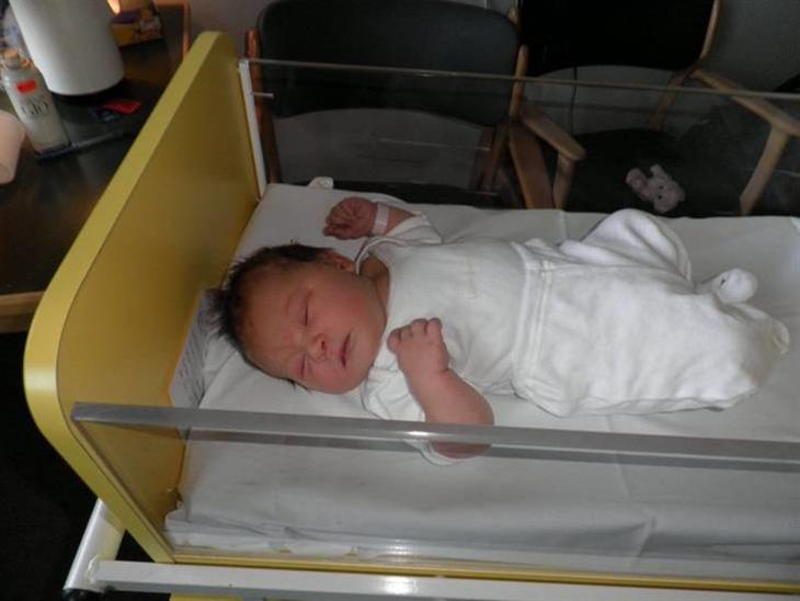 {{currentPhoto.altText}} billede {{currentPhoto.number}}