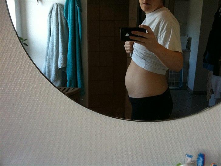 Min graviditet <3 - 18+0 taget fredag den 21 okt. billede 22