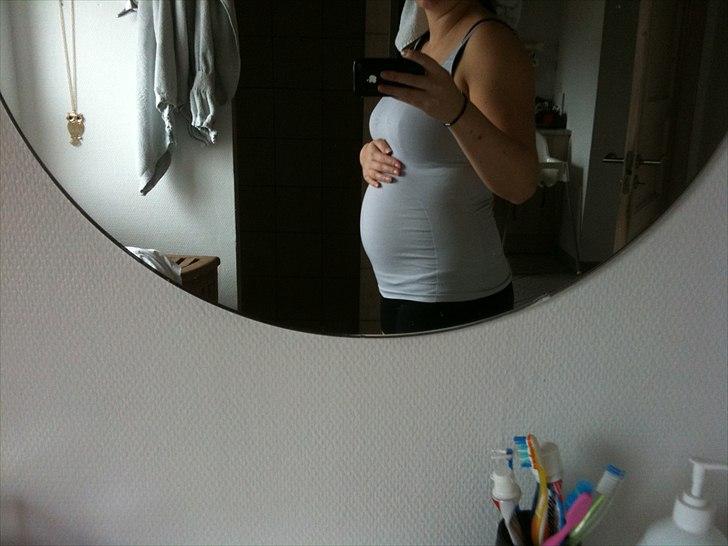 Min graviditet <3 - 19+2 taget søndag den 30 oktober billede 23