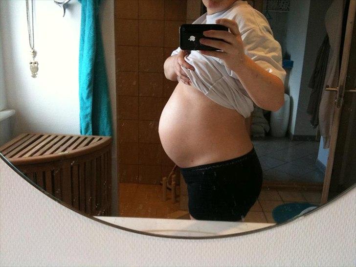 Min graviditet <3 - 31+0 taget fredag den 20 Januar :) billede 37