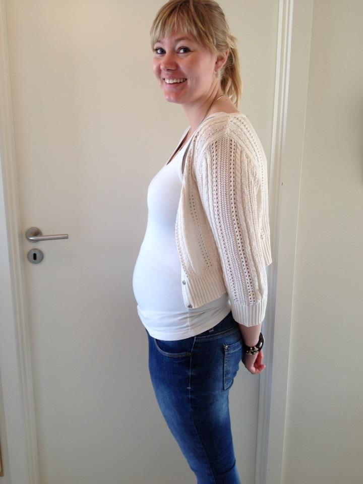 Min graviditet med tvillingerne <3 - 10+0. 
Første dag uden kvalme.. billede 12