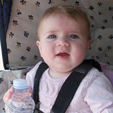 Pige isabella martine