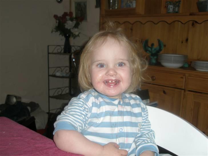 Pige Mathilde Caroline billede 13