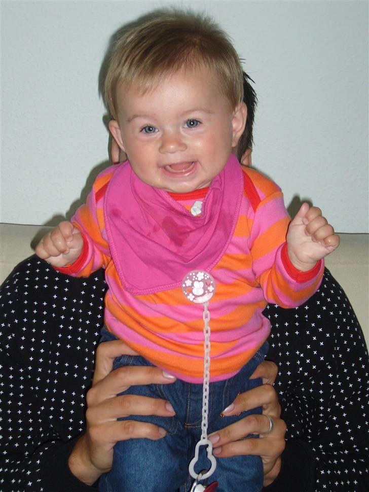 Pige Amalie Melanie billede 1