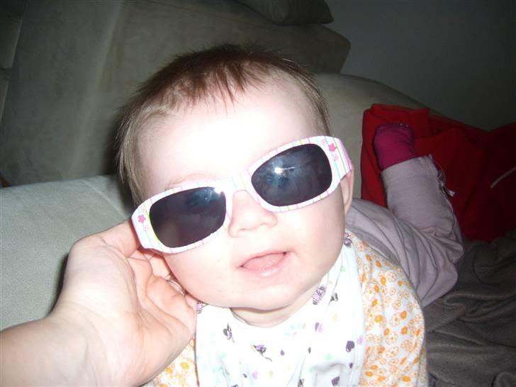Pige Amalie Melanie - hva så, er jeg lige cool baby (: billede 15